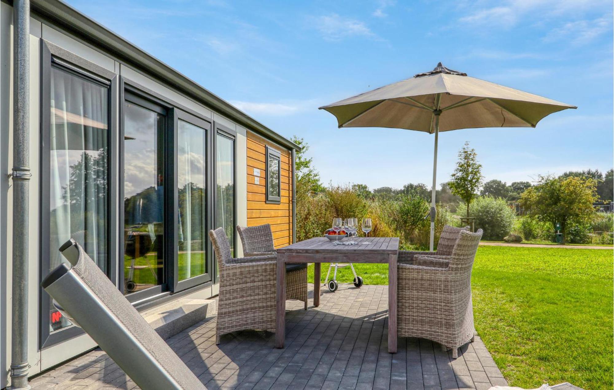 Amazing Home In Suesel With Kitchen Susel Zewnętrze zdjęcie